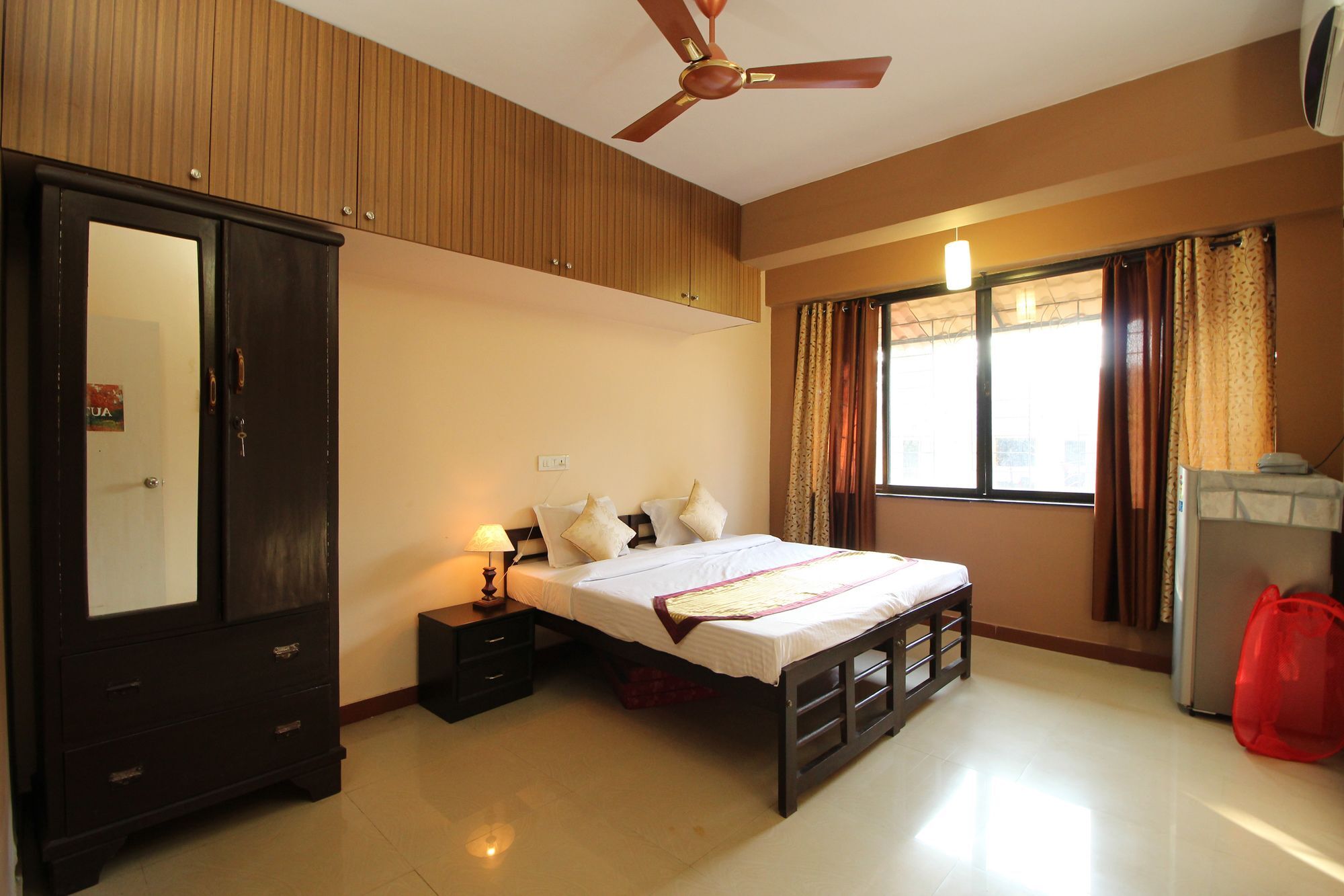 Oyo 9876 Home Luxurious 5Bhk Porvorim Exterior foto